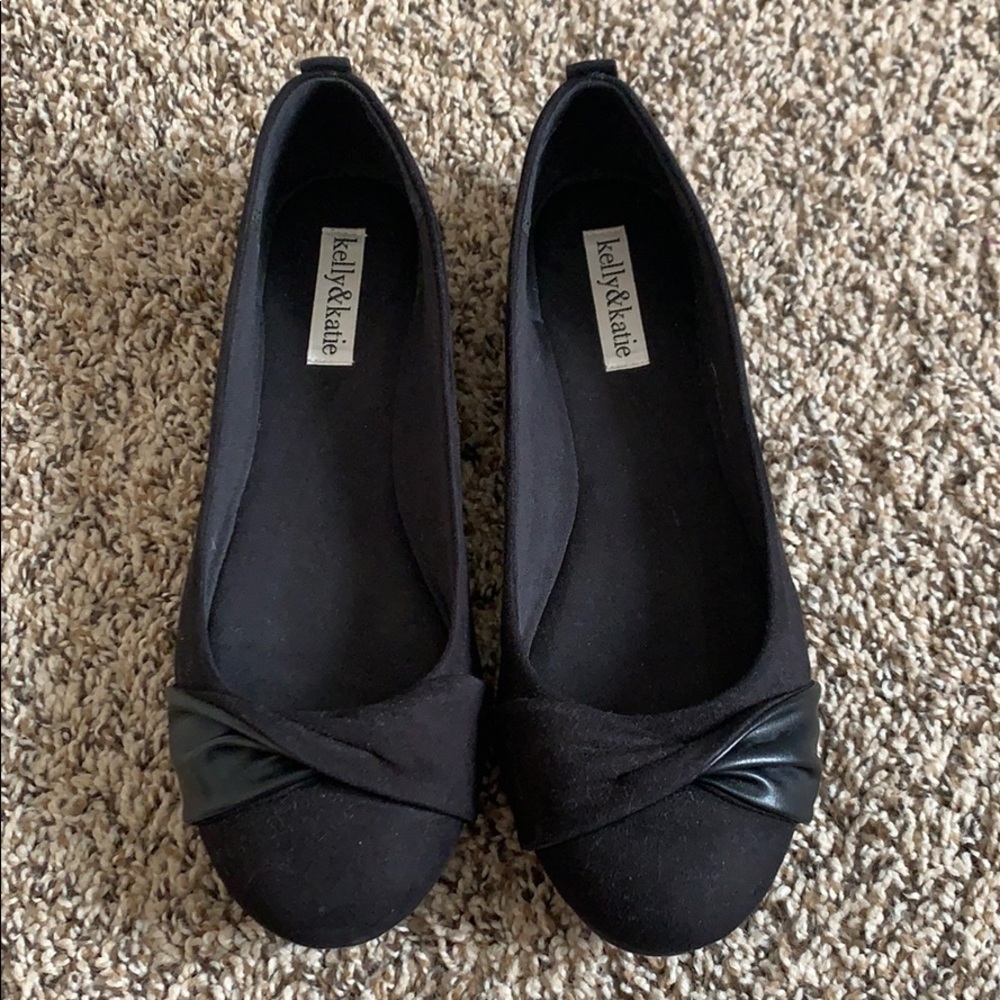 Black flats